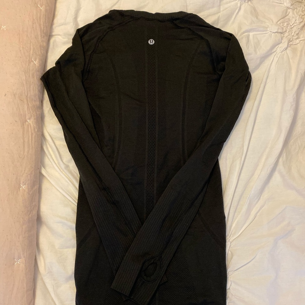 black swiftly tech